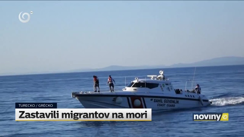 Zastavili migrantov na mori