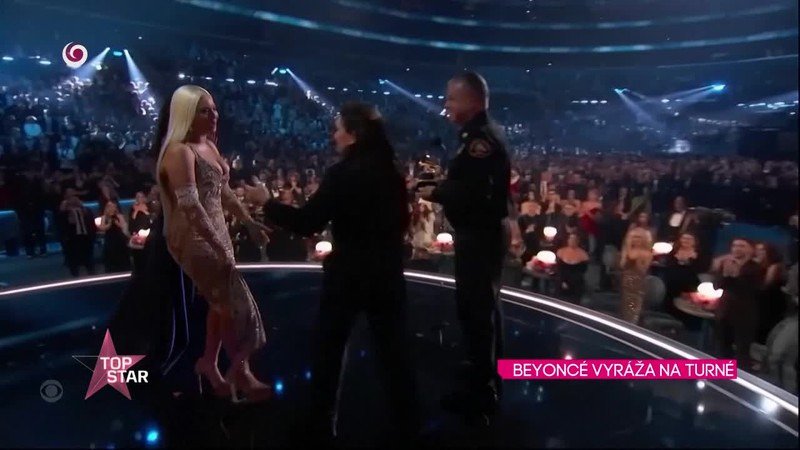 BEYONCÉ VYRÁŽA NA TURNÉ