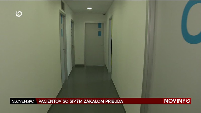 PACIENTOV SO SIVÝM ZÁKALOM PRIBÚDA