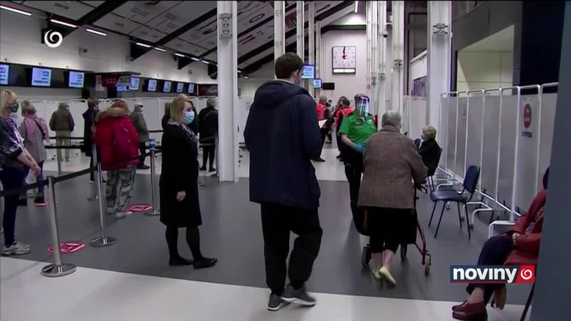 Britániia sa ponáhľa s očkovaním