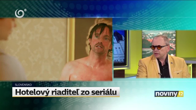 Hotelový riaditeľ zo seriálu