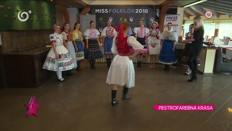 PESTROFAREBNÁ KRÁSA