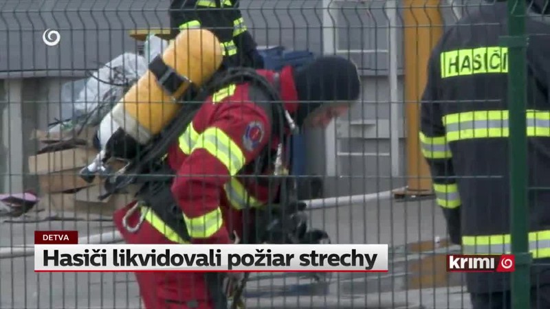 Hasiči likvidovali požiar strechy
