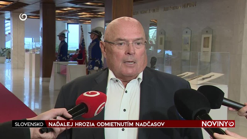 NAĎALEJ HROZIA ODMIETNUTÍM NADČASOV