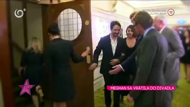 MEGHAN SA VRÁTILA DO DIVADLA