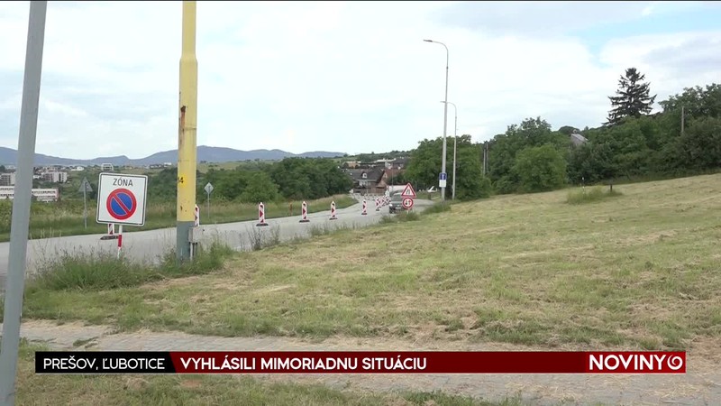VYHLÁSILI MIMORIADNU SITUÁCIU
