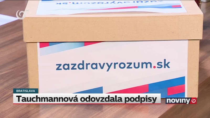 Tauchmannová odovzdala podpisy