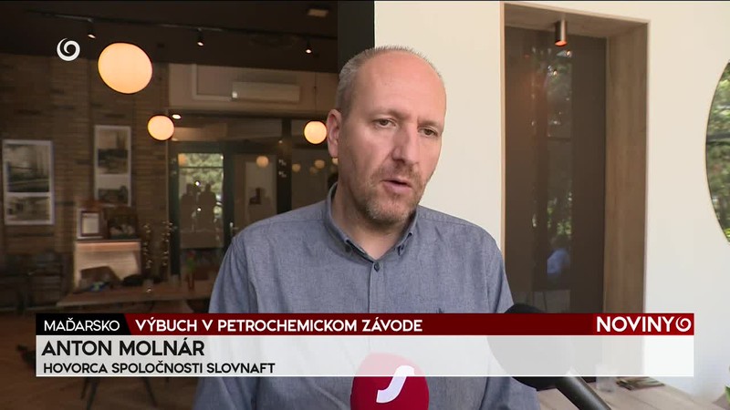 VÝBUCH V PETROCHEMICKOM ZÁVODE