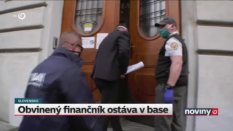 Obvinený finančník ostáva v base