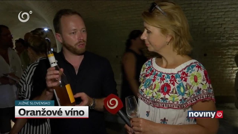 Oranžové víno