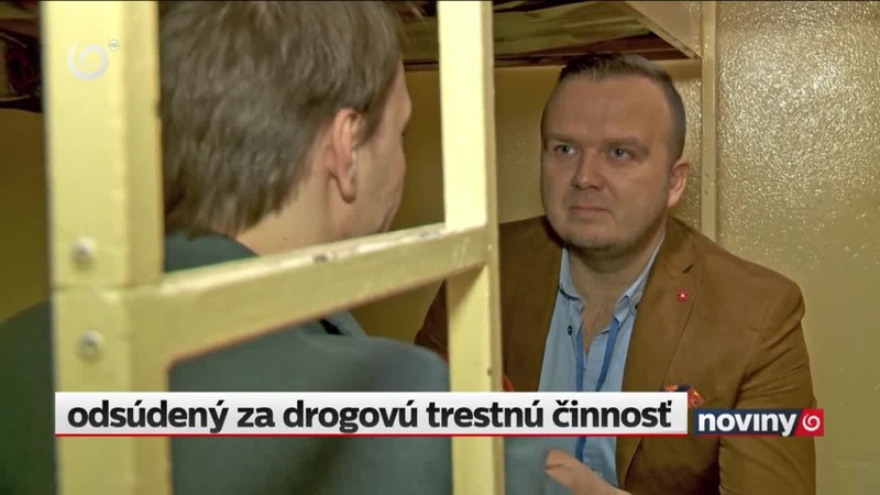 Sviatky za mrežami