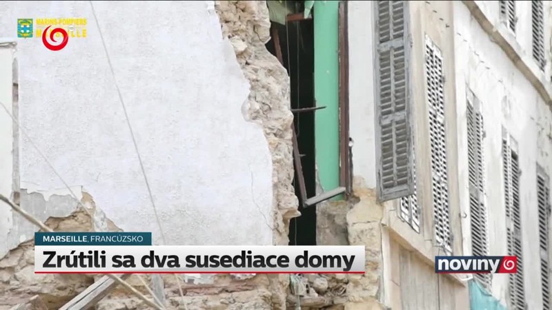 Zrútili sa dva susediace domy