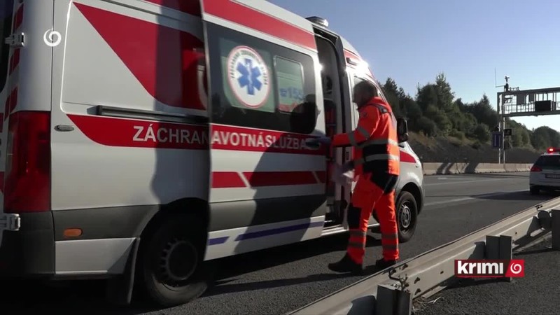Vážna nehoda uzavrela tunel