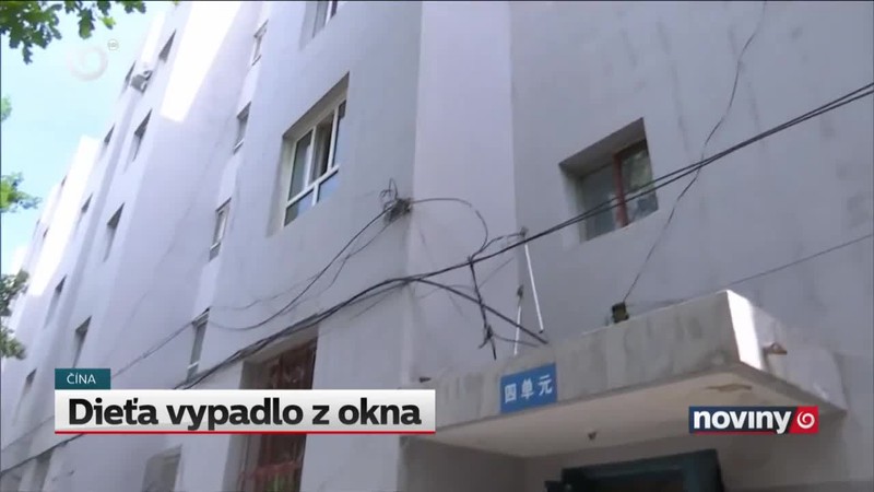 Dieťa vypadlo z okna