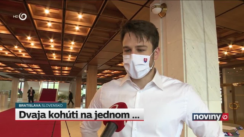 Dvaja kohúti na jednom ...