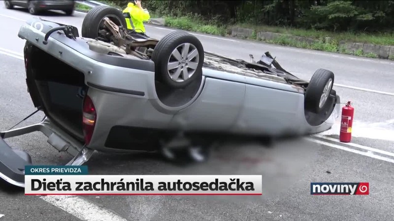 Dieťa zachránila autosedačka