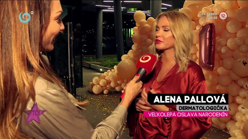 VEĽKOLEPÁ OSLAVA NARODENÍN