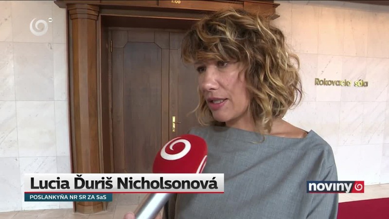 Strop narazil na ambície