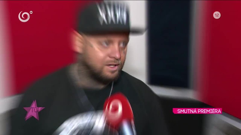 SMUTNÁ PREMIÉRA