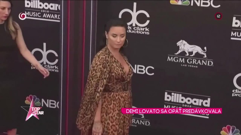 DEMI LOVATO SA OPÄŤ PREDÁVKOVALA