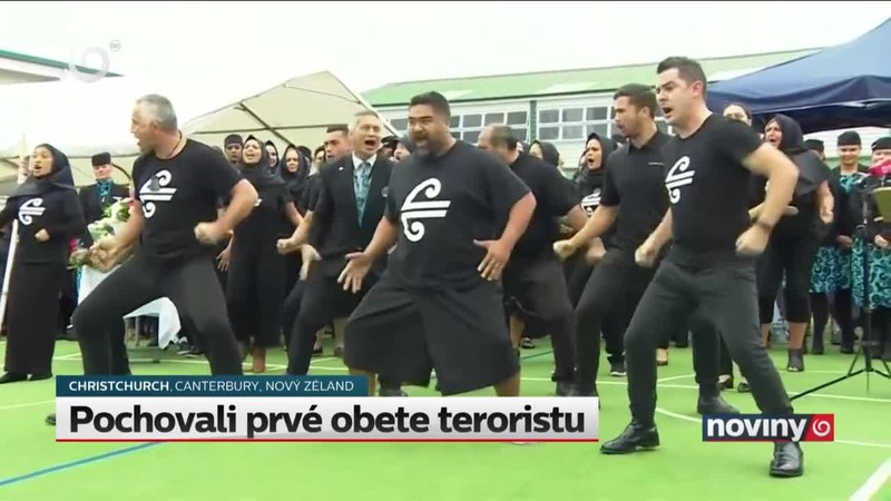 Pochovali prvé obete teroristu