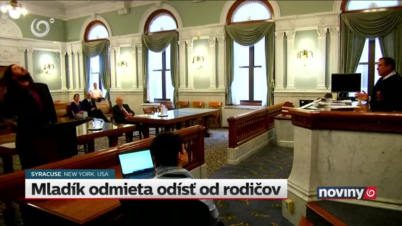 Mladík odmieta odísť od rodičov