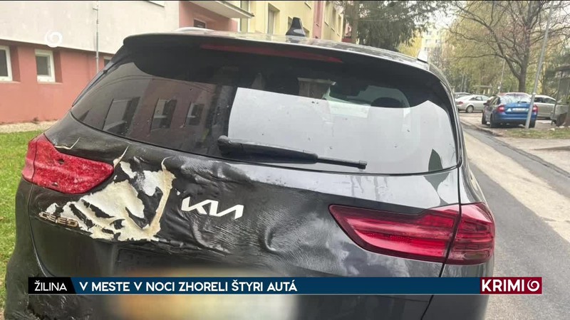 V MESTE V NOCI ZHORELI ŠTYRI AUTÁ