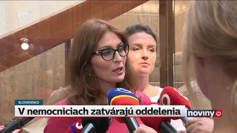 V nemocniciach zatvárajú oddelenia