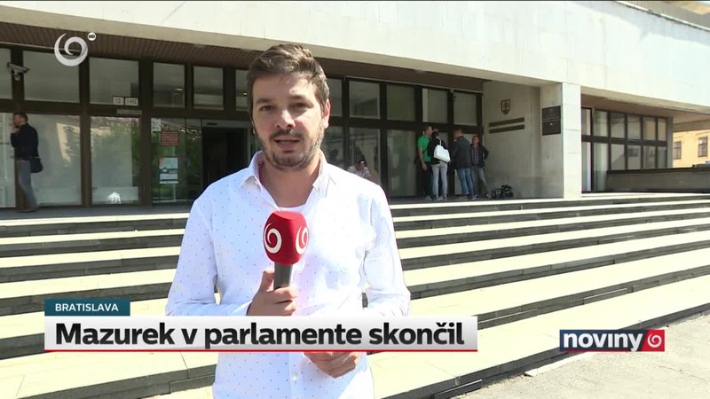Mazurek v parlamente skončil