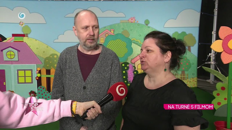 NA TURNÉ S FILMOM