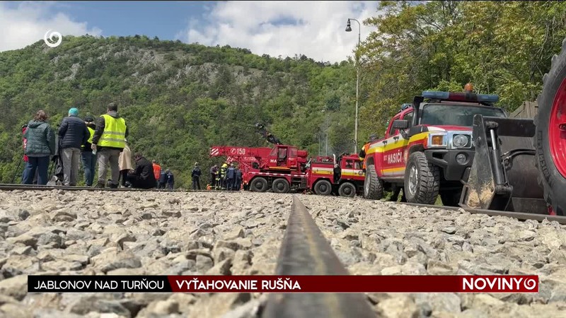 VYŤAHOVANIE RUŠŇA