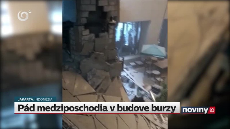 Pád medziposchodia v budove burzy