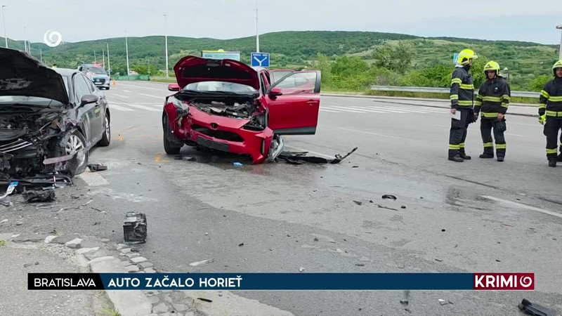 AUTO ZAČALO HORIEŤ