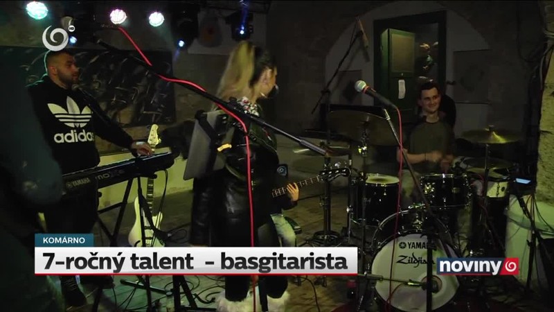 7-ročný talent  - basgitarista