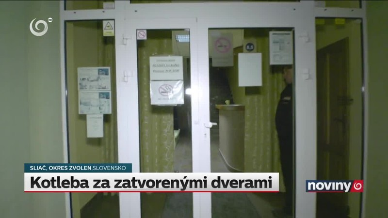 Kotleba za zatvorenými dverami