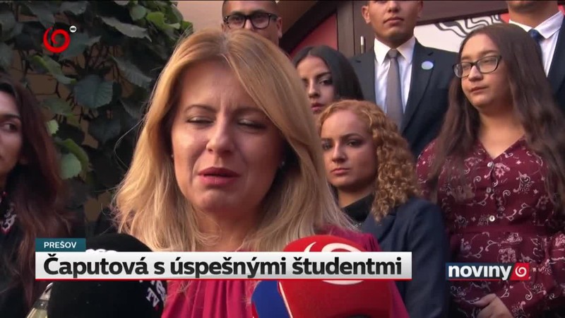 Čaputová s úspešnými študentmi