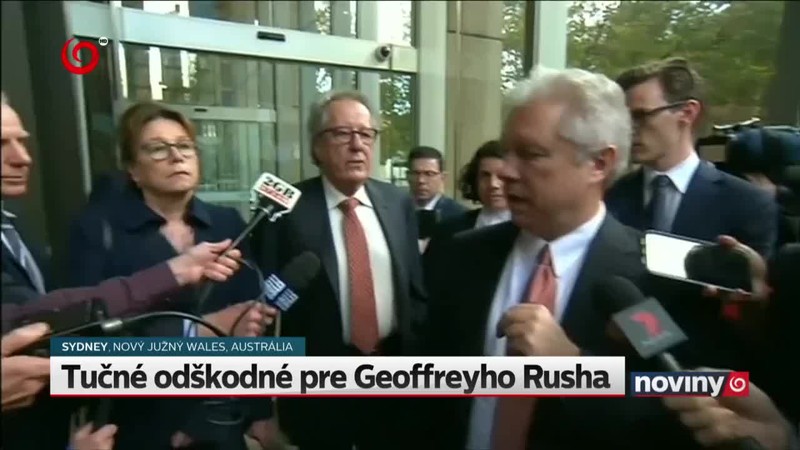 Tučné odškodné pre Geoffreyho Rusha