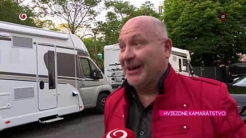 HVIEZDNE KAMARÁTSTVO