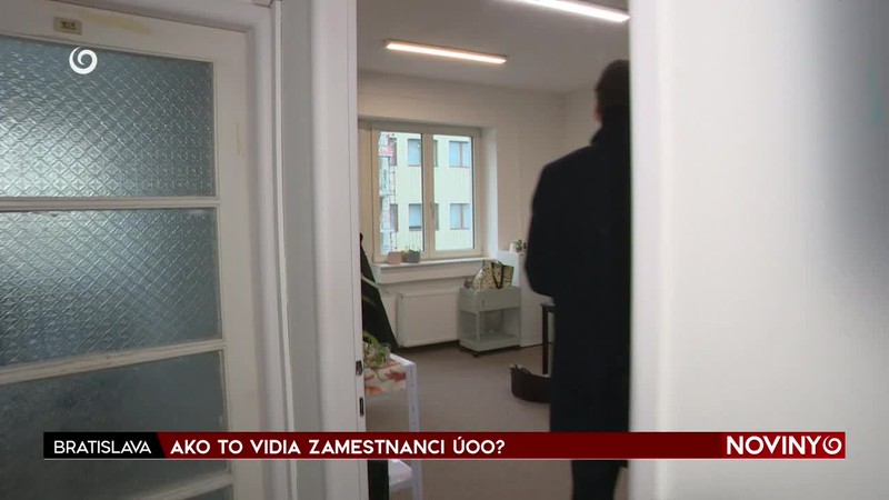 AKO TO VIDIA ZAMESTNANCI ÚOO?