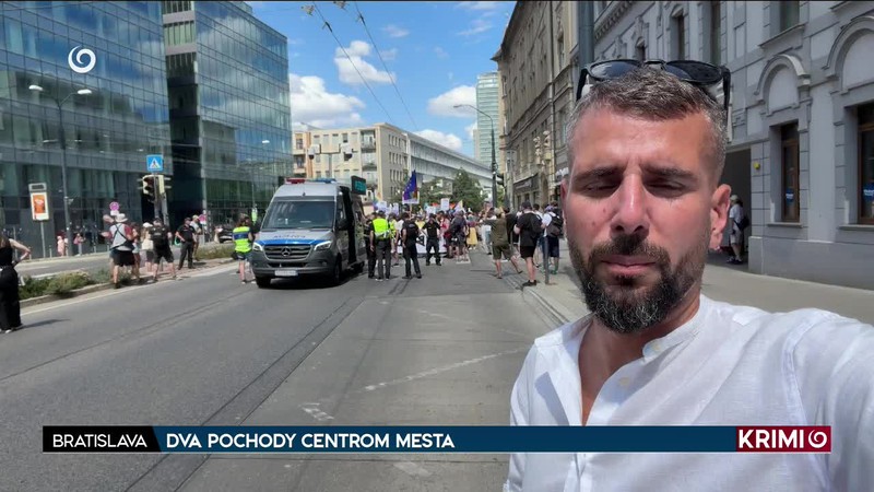 DVA POCHODY CENTROM MESTA
