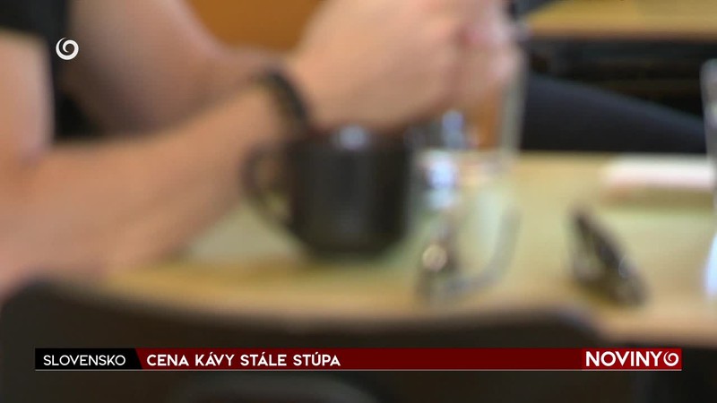 CENA KÁVY STÁLE STÚPA