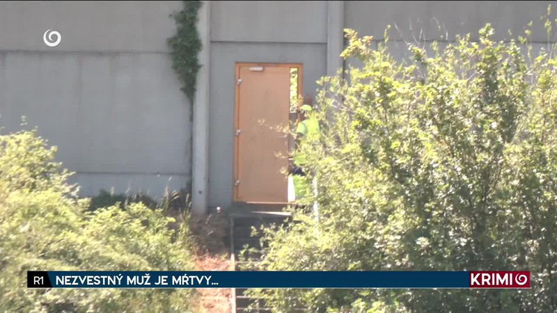NEZVESTNÝ MUŽ JE MŔTVY...