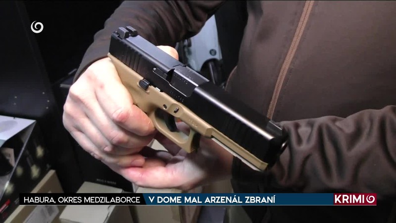 V DOME MAL ARZENÁL ZBRANÍ