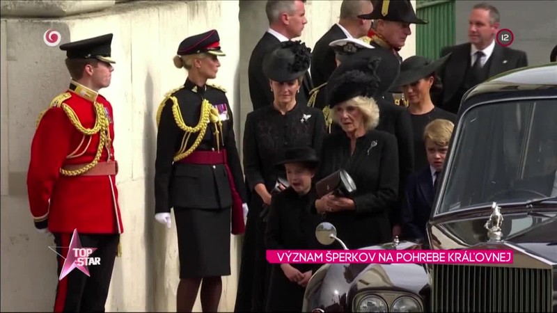 VÝZNAM ŠPERKOV NA POHREBE KRÁĽOVNEJ