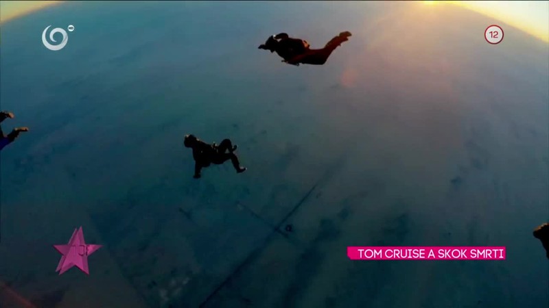 TOM CRUISE A SKOK SMRTI