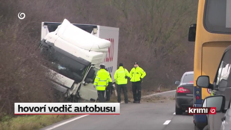 Tragická zrážka auta a nákladiaka