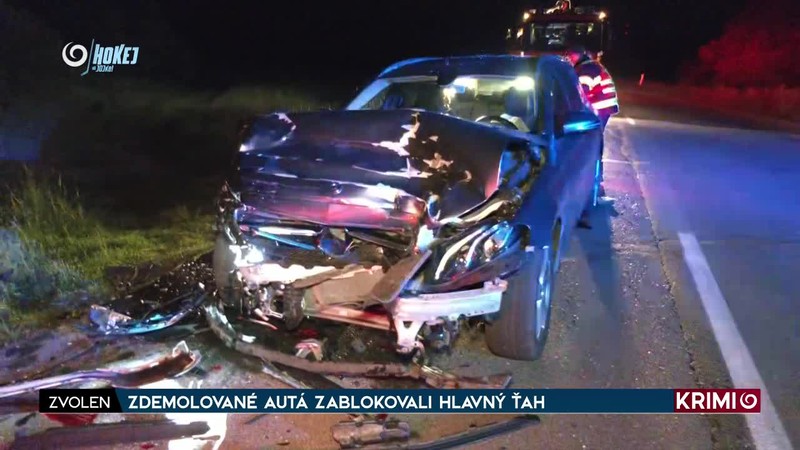 ZDEMOLOVANÉ AUTÁ ZABLOKOVALI HLAVNÝ ŤAH