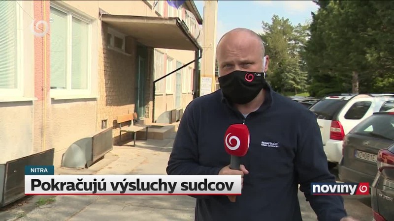 Pokračujú výsluchy sudcov