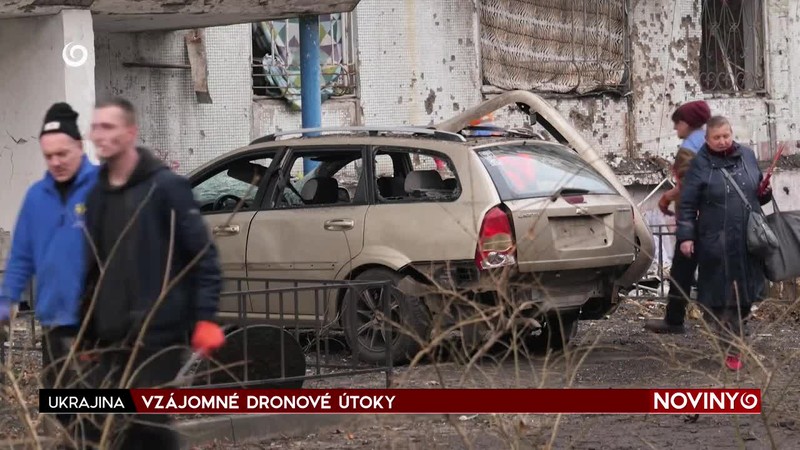 VZÁJOMNÉ DRONOVÉ ÚTOKY