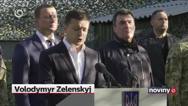 Protesty proti štatútu pre Donbas
